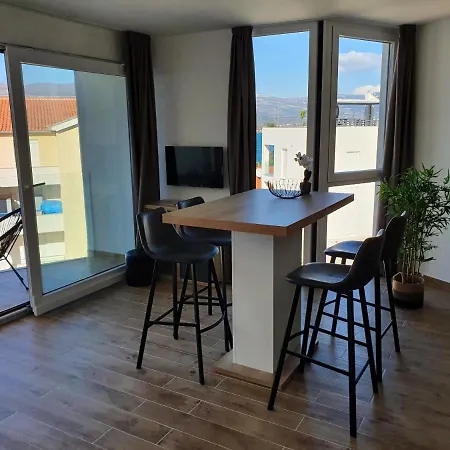 Grand Palace * Traù